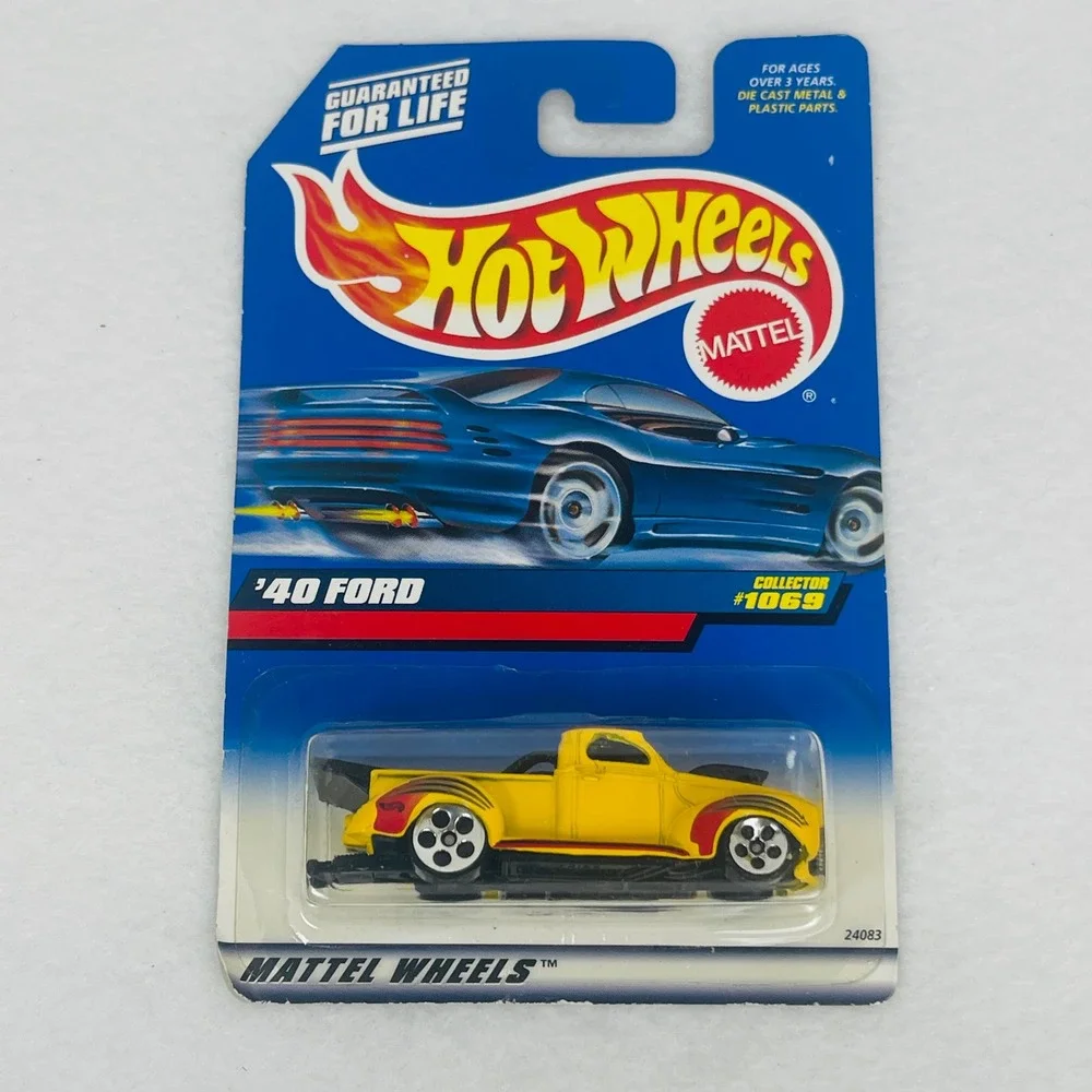 Hot Wheels 40 Ford Yellow Pickup Truck Collector 1069 1999 Mattel 24083 New